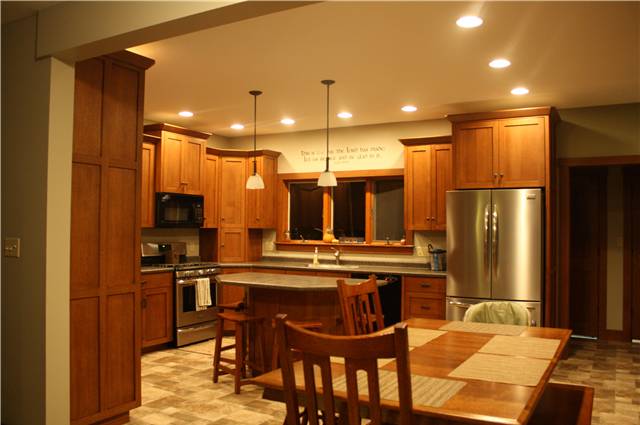 Quartersawn white oak cabinets - full overlay style with flat panel doors - laminate countertops
